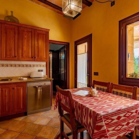 Villa In Center Of Pollensa With Pool And Jacuzzi Экстерьер фото