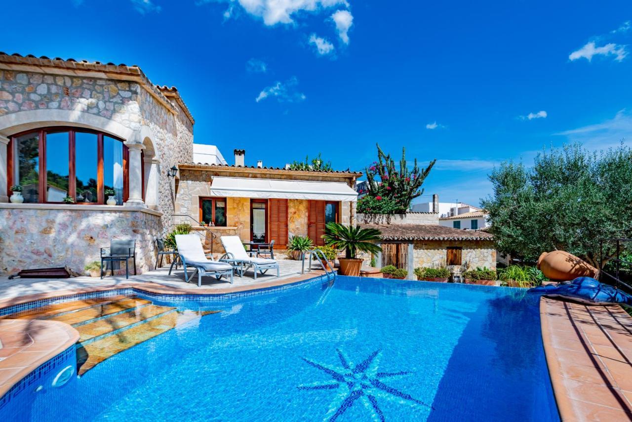 Villa In Center Of Pollensa With Pool And Jacuzzi Экстерьер фото